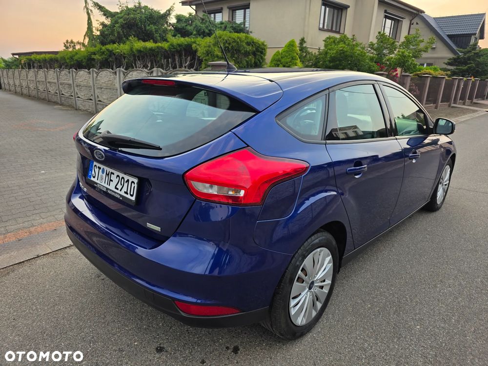 Ford Focus 1.0 EcoBoost Trend - 4