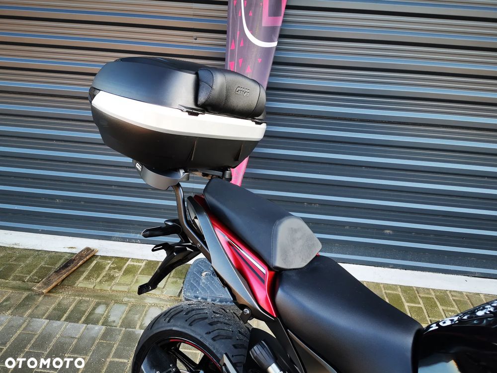 Kawasaki Ninja 1000 SX - 9