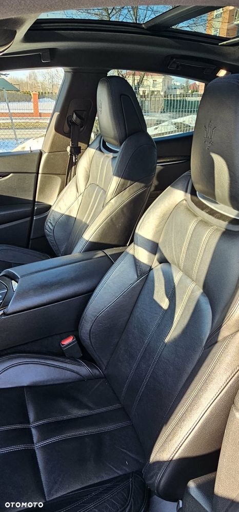 Maserati Levante Q4 GranSport - 13
