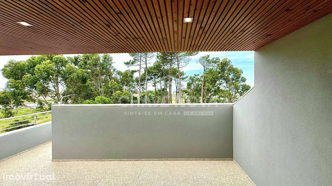 Moradia Geminada V4 c/ Vista Mar em Arcozelo - Grande imagem: 3/11