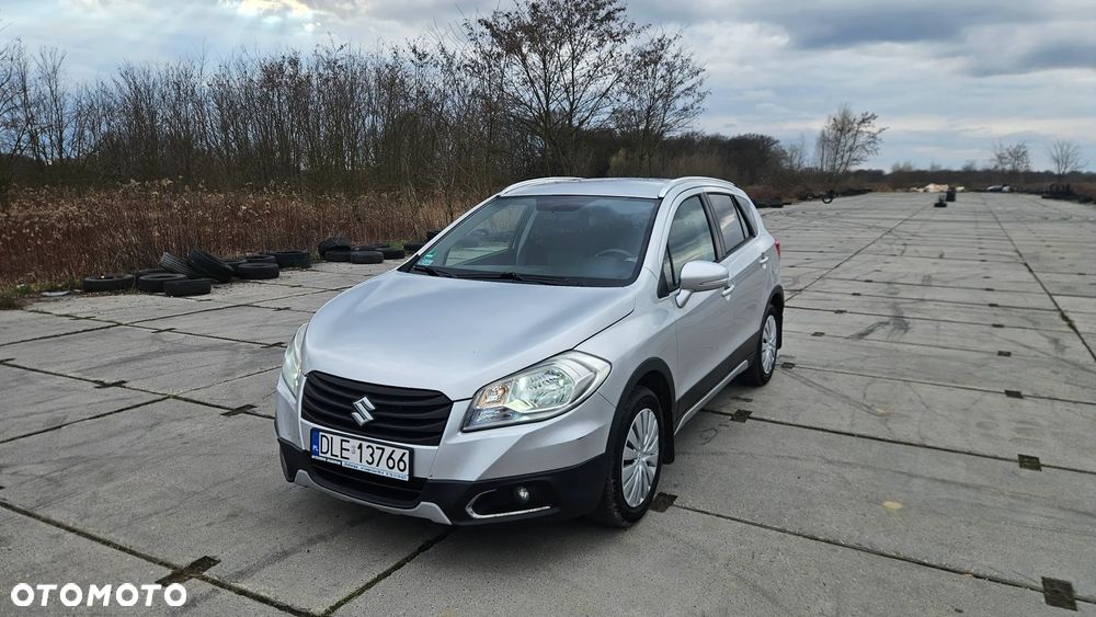 Suzuki SX4 S-Cross 1.6 DDiS Premium 4WD - 8