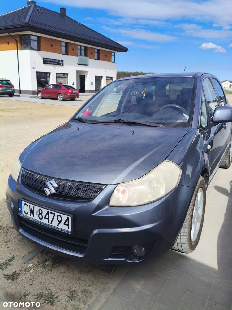 Suzuki SX4 1.6 GLX / Comfort - 1