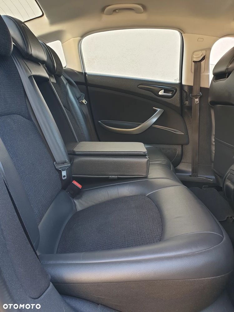 Citroën C5 2.0 HDi Confort Equilibre Navi - 34
