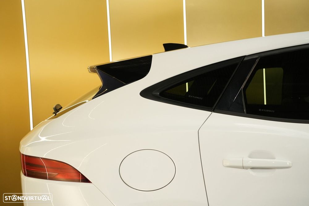 Jaguar E-Pace 2.0 i4D S AWD Aut. - 11