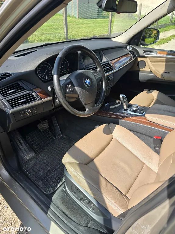 BMW X5 3.0sd xDrive - 10