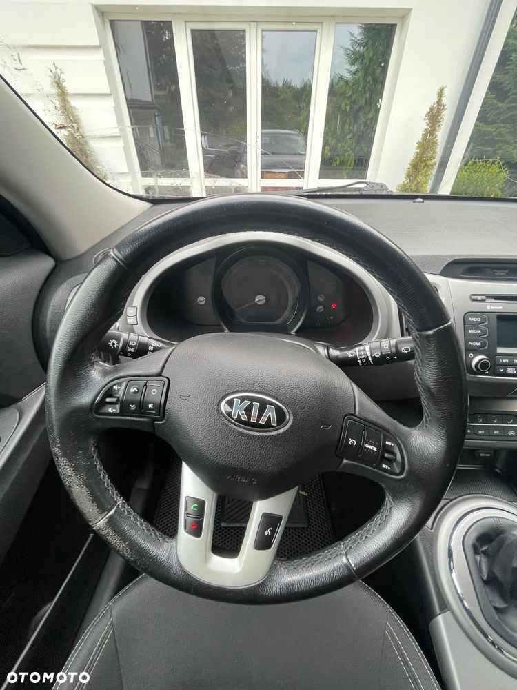 Kia Sportage 1.7 CRDI M 2WD - 8