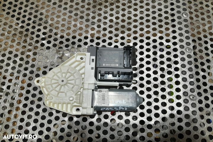 Motoras macara geam fata dreapta 1K0959792L 1K0959702P Volkswagen VW - 1