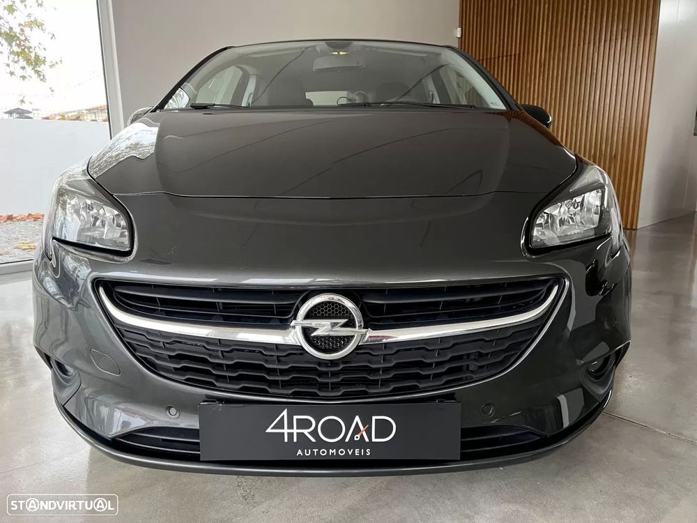 Opel Corsa 1.4 120 Anos - 20
