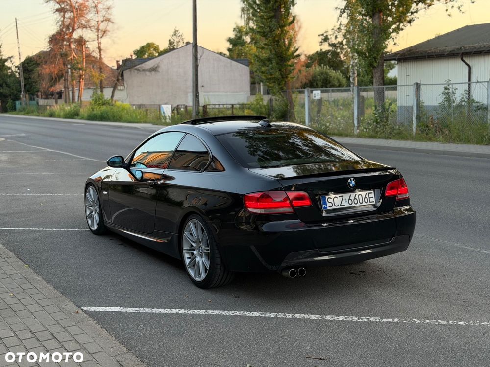 BMW Seria 3 320d - 4