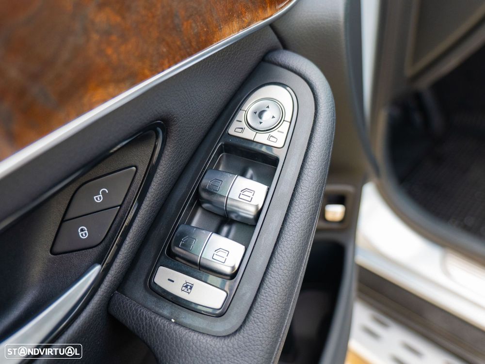 Mercedes-Benz GLC 220 d 4Matic 9G-TRONIC - 16