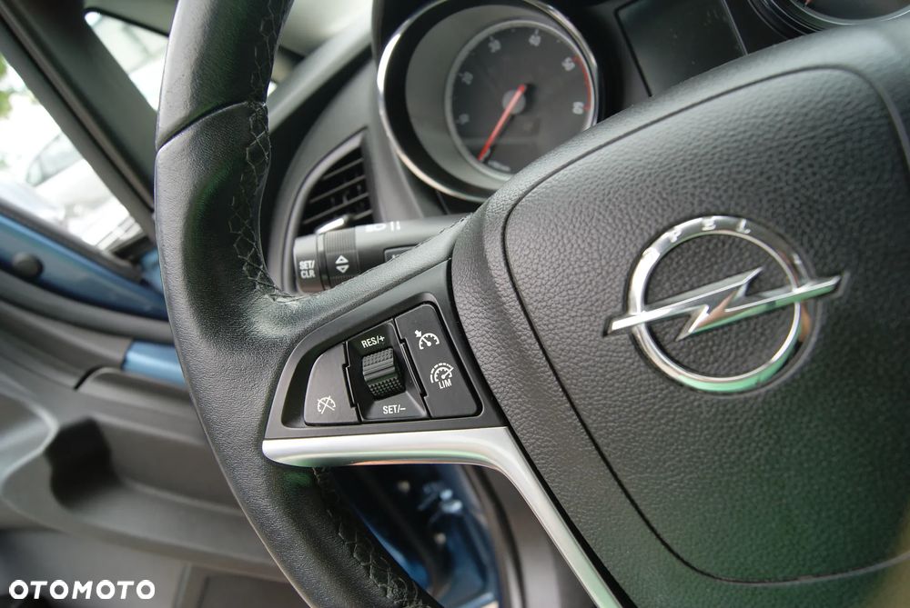 Opel Astra IV 1.7 CDTI Enjoy - 29