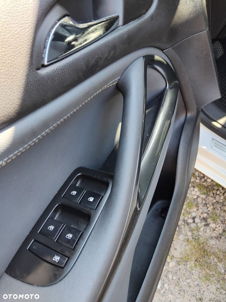 Opel Zafira - 12
