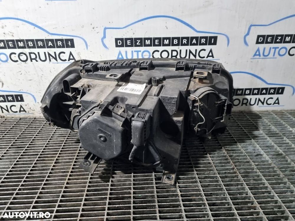 Far Stanga BMW X3 E83 Facelift 2006 - 2010 SUV 4 Usi (1368) Fara xenon - 3