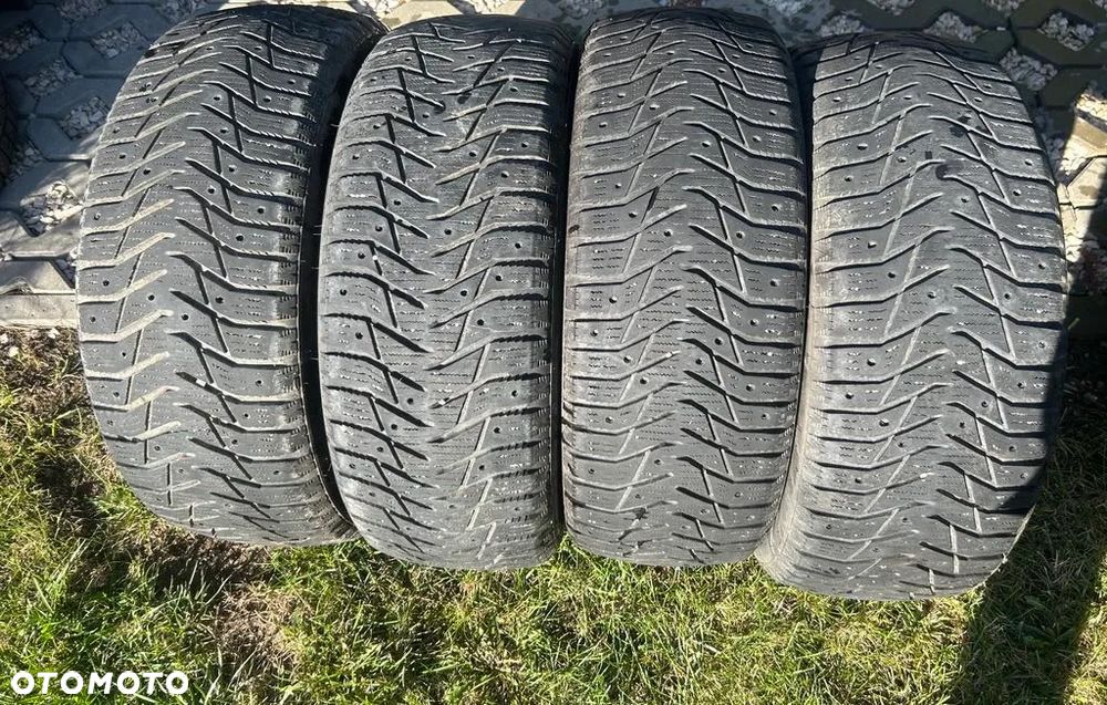 Opiny zimowe SAILUN 205/55 R16 komplet - 1