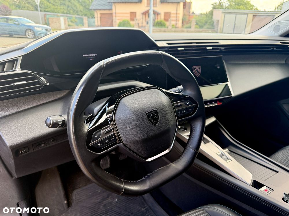 Peugeot 308 1.2 PureTech Allure Pack S&S EAT8 - 17