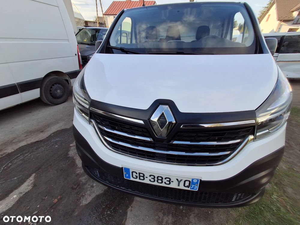 Renault Trafic - 22