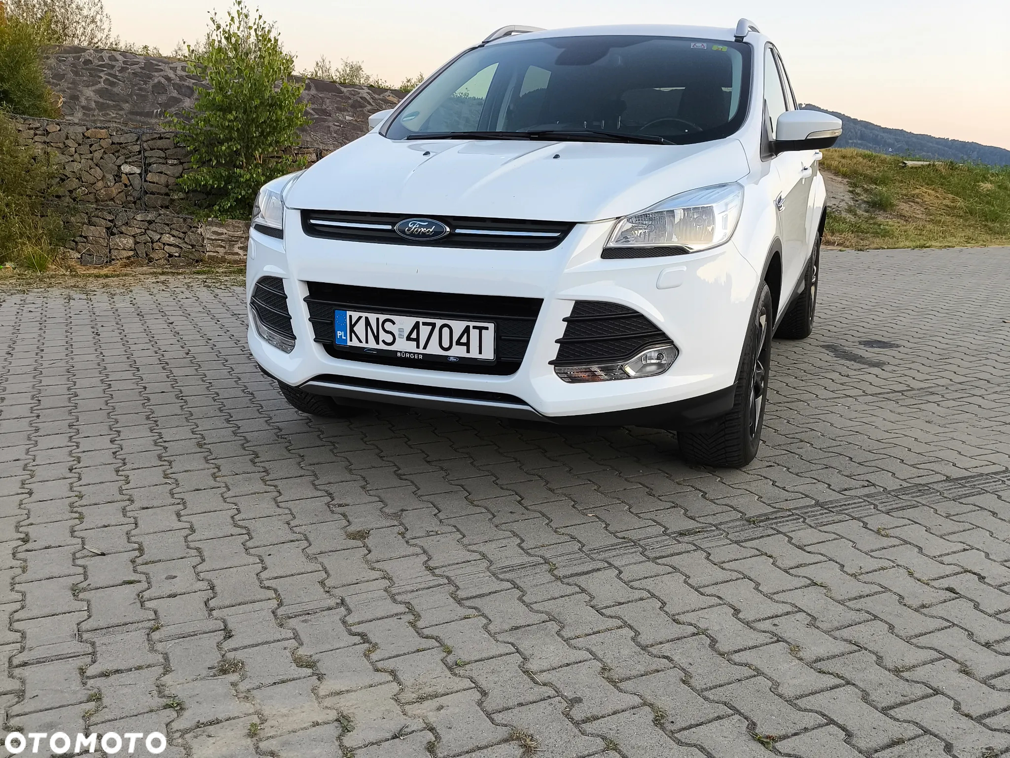 Ford Kuga 1.5 EcoBoost 2x4 Black & Silver - 14