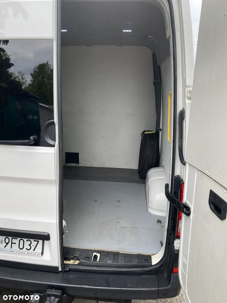 Volkswagen Crafter - 16