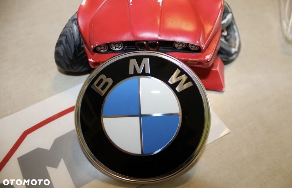 BMW E30 E28 Tył Emblemat Na Klapę Bagażnika Nowy Orginał BMW