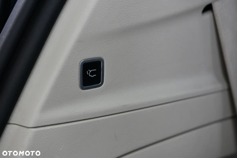 Chrysler Pacifica - 20