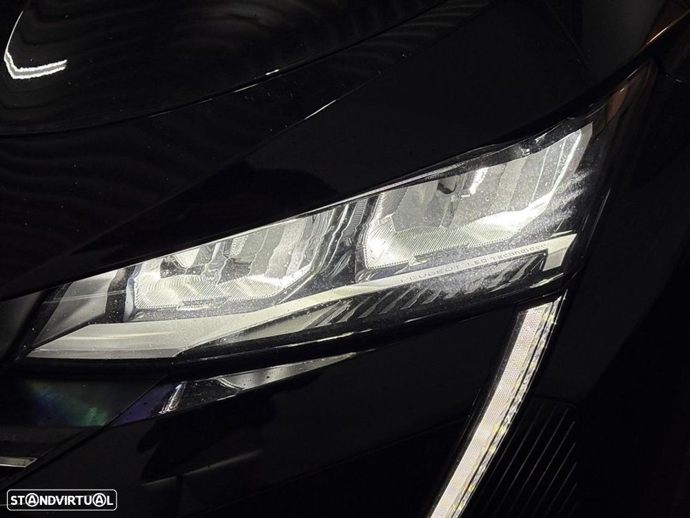Peugeot 408 HYBRID 145 e-DSC6 Allure - 20