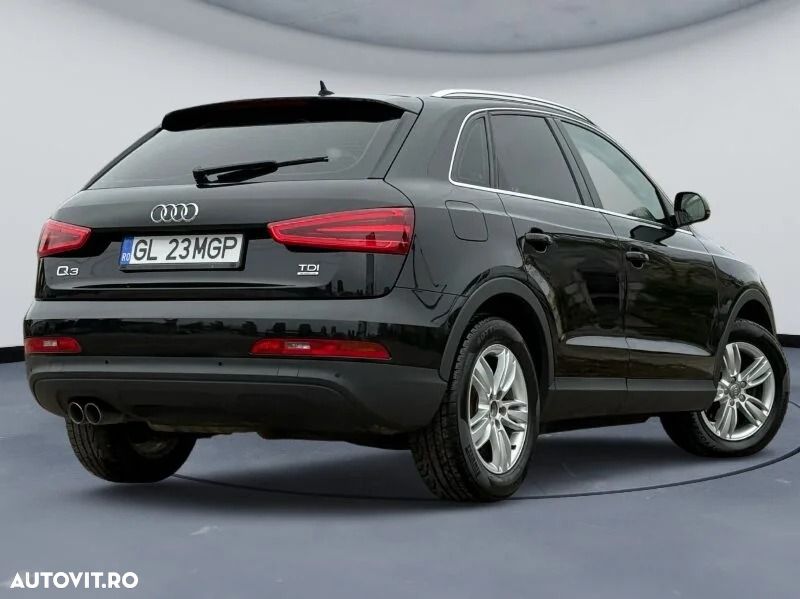 Audi Q3 2.0 TDI Quattro Stronic - 5