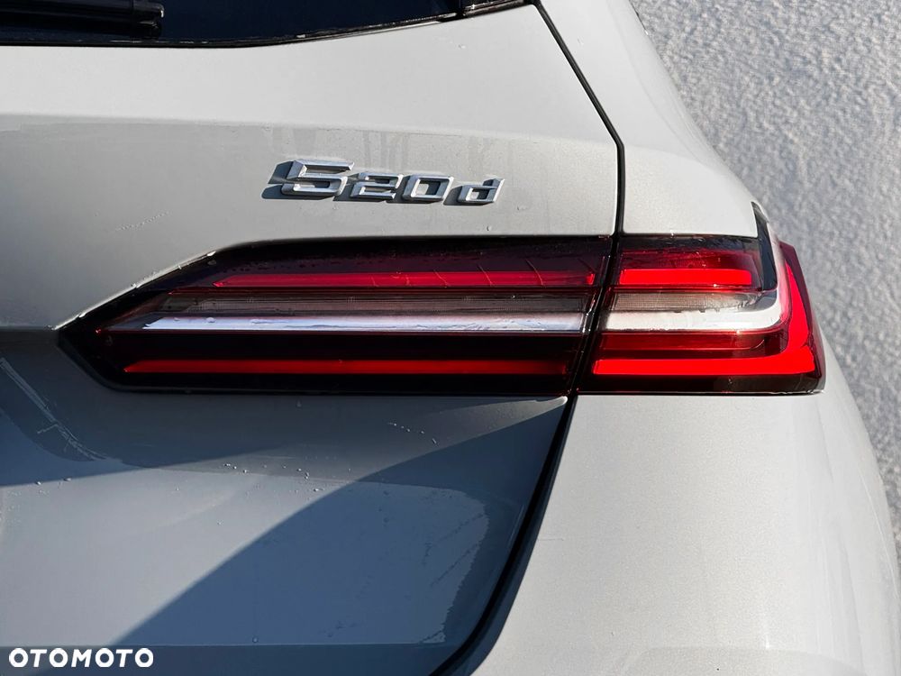 BMW Seria 5 520d - 8