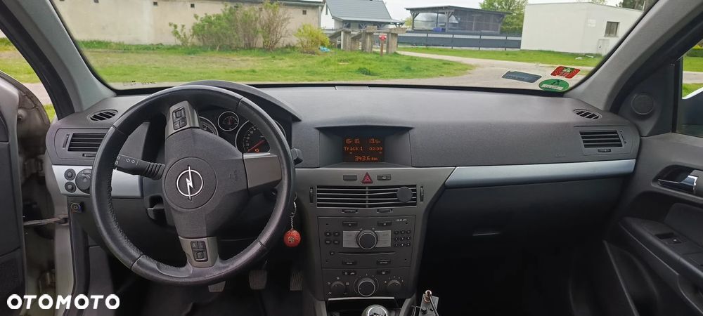 Opel Astra - 12
