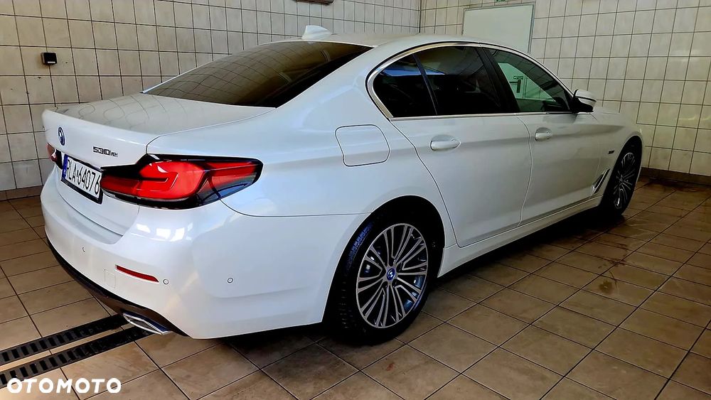 BMW Seria 5 530e M Sport Edition - 5