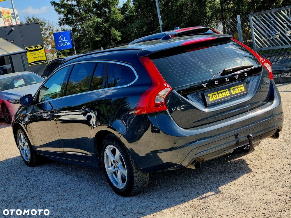 Volvo V60 T4 Geartronic Momentum - 9