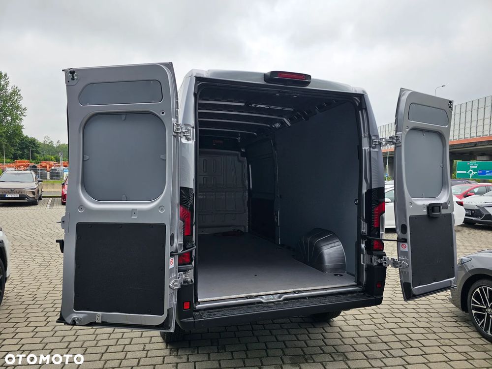 Toyota Proace MAX - 19