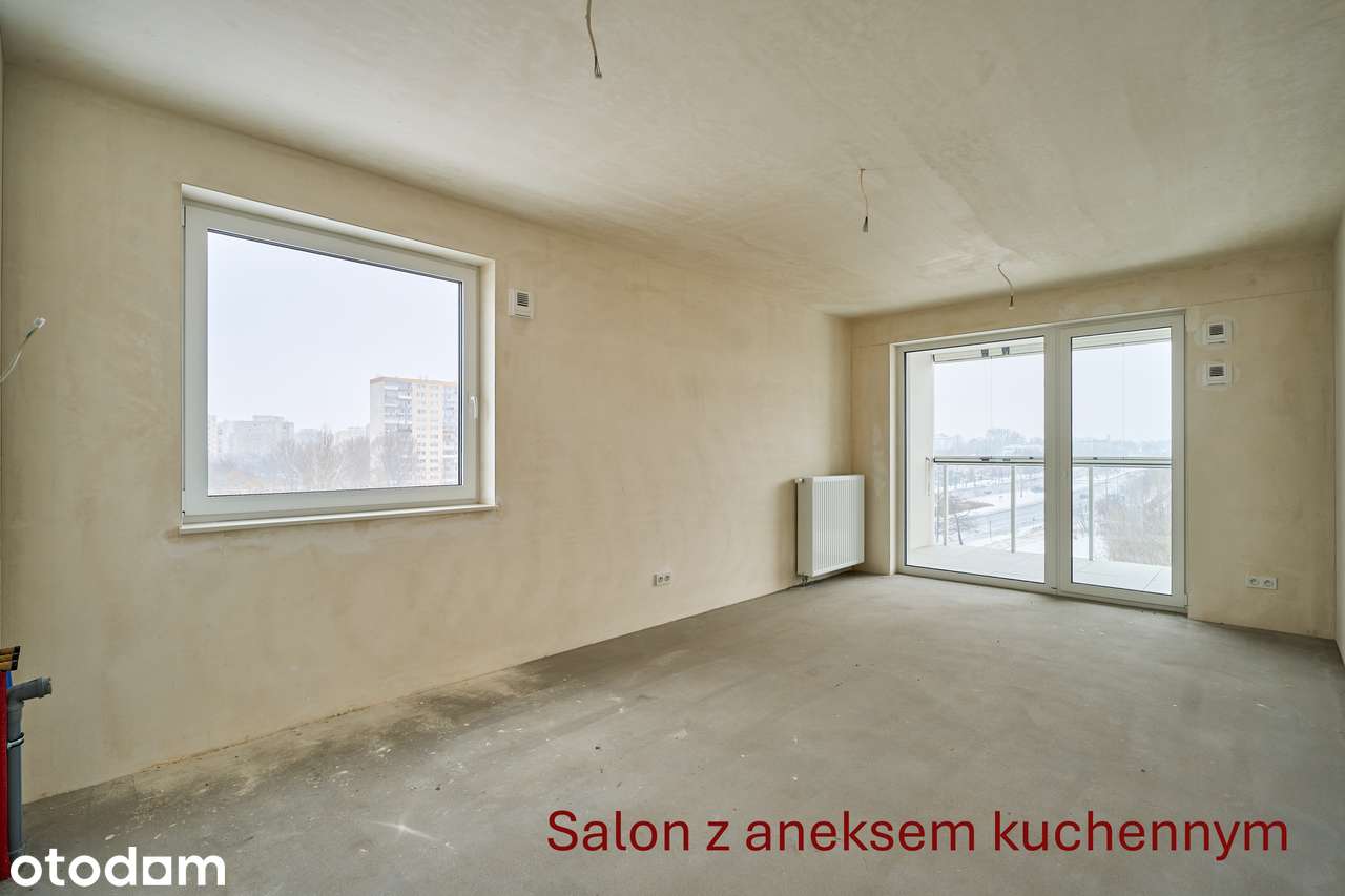 Sikorskiego 7 | Zabudowana szkłem loggia | Widok na ogromną przestrzeń