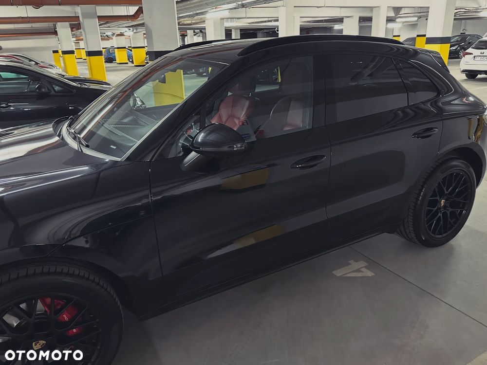 Porsche Macan - 4