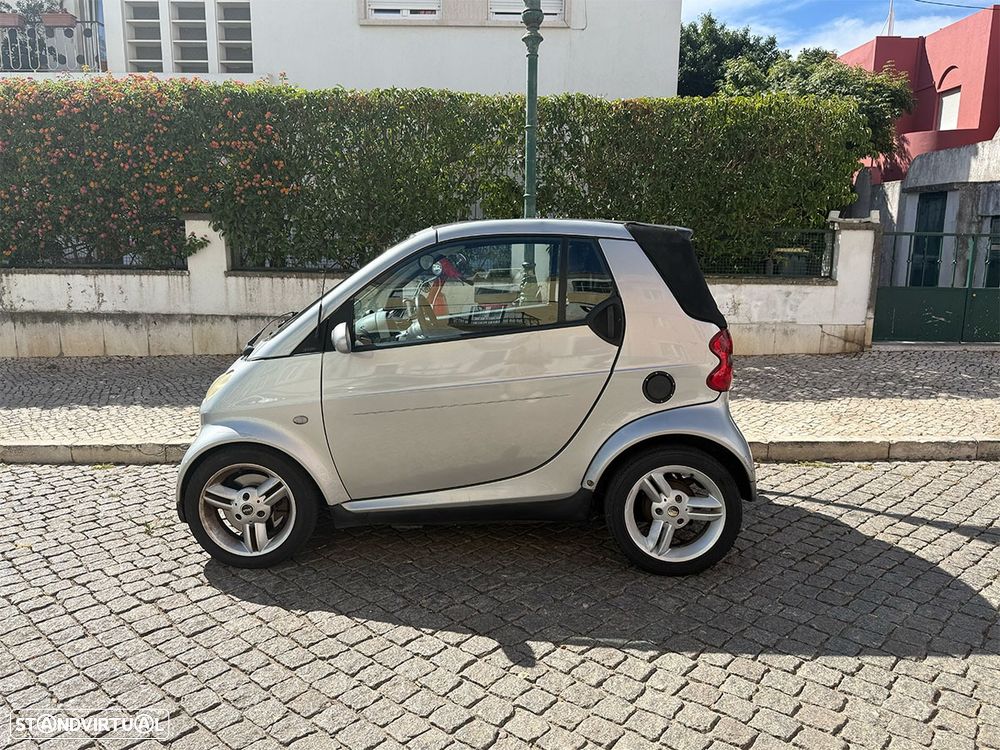 Smart Fortwo Cabrio - 1