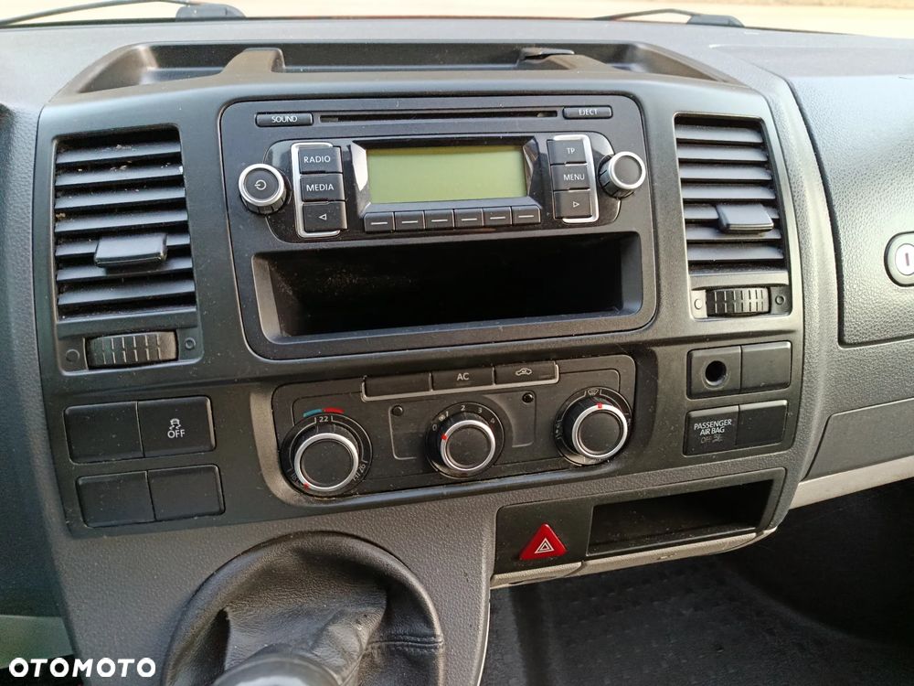 Volkswagen Transporter - 8