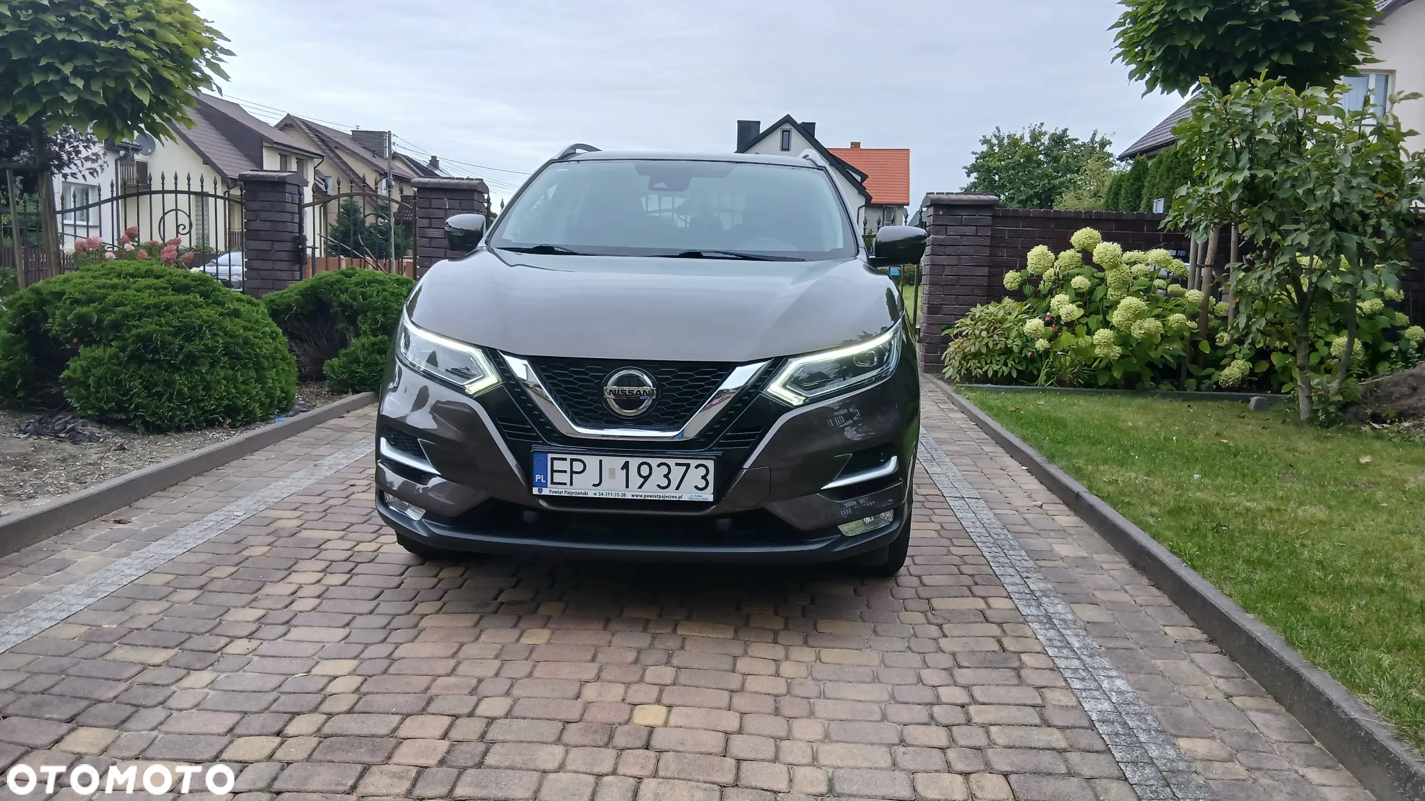 Nissan Qashqai 1.3 DIG-T N-Connecta EU6d - 2