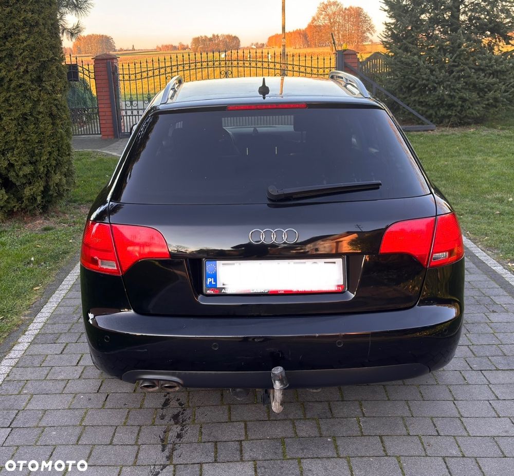 Audi A4 Avant 2.0 TDI - 4