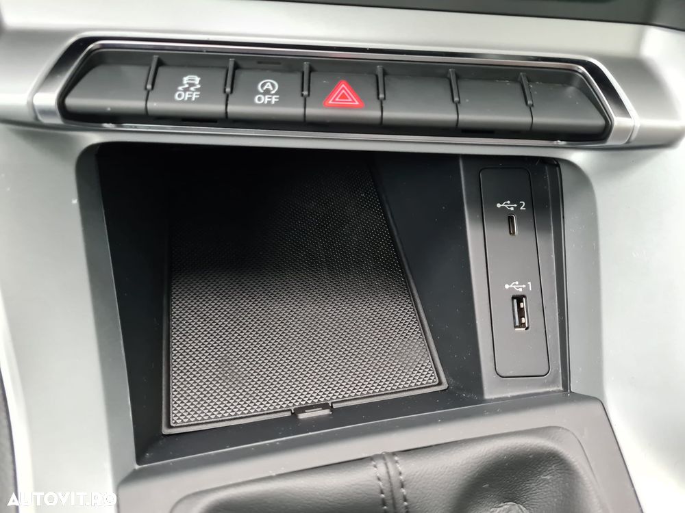 Audi Q3 1.5 35 TFSI - 25