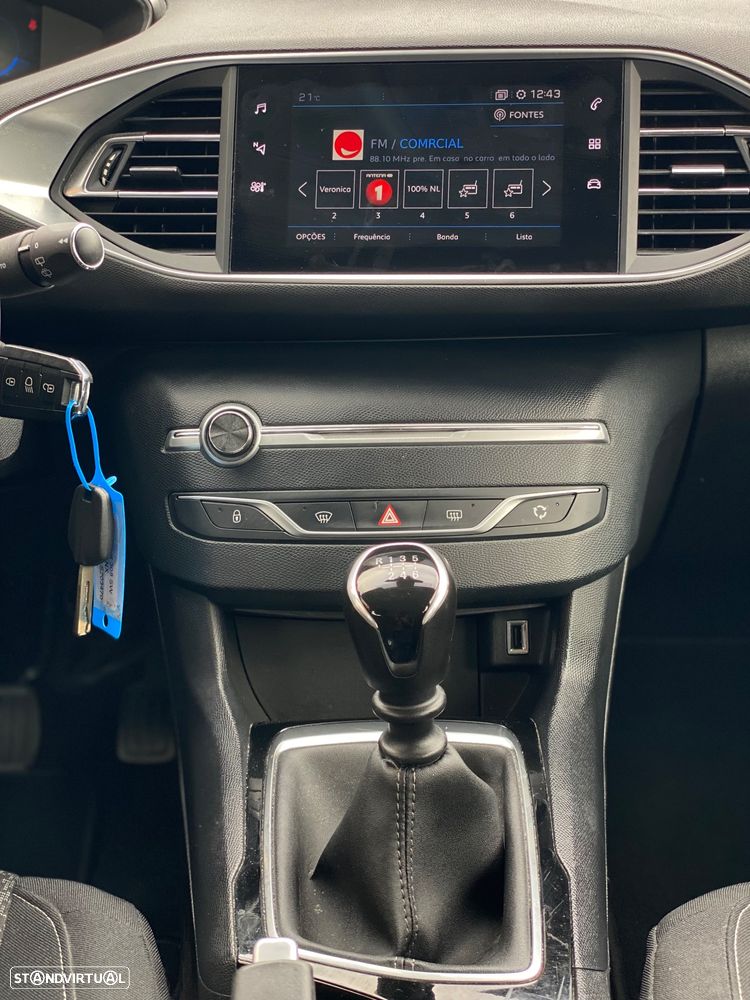 Peugeot 308 SW PureTech 110 Stop & Start Active - 12