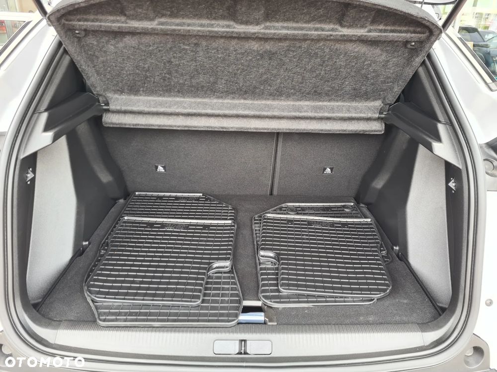 Peugeot 2008 1.2 PureTech GT S&S EAT8 - 29