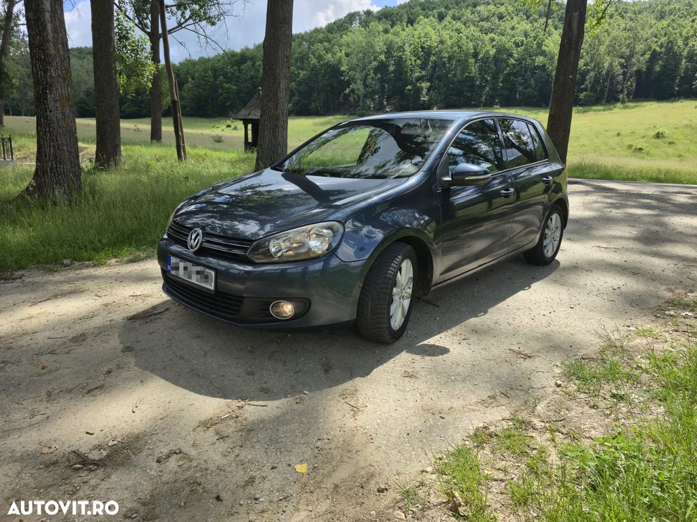 Volkswagen Golf 2.0 TDI DPF Highline - 10