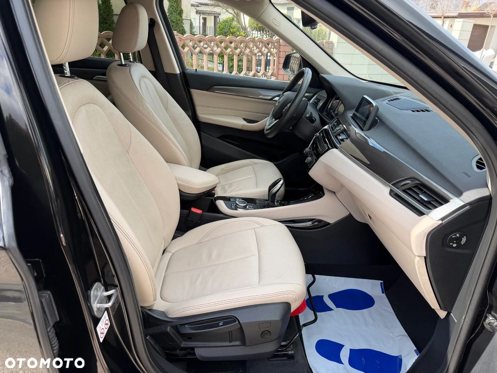 BMW X1 sDrive18i GPF xLine - 13