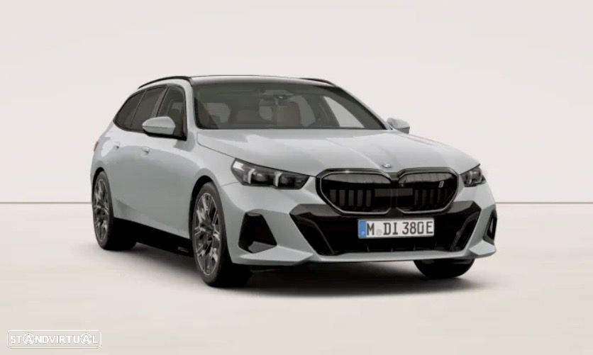 BMW 530 e Pack Desportivo M Pro - 1