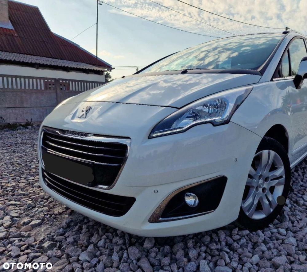Peugeot 5008 1.6 THP Allure 7os - 4