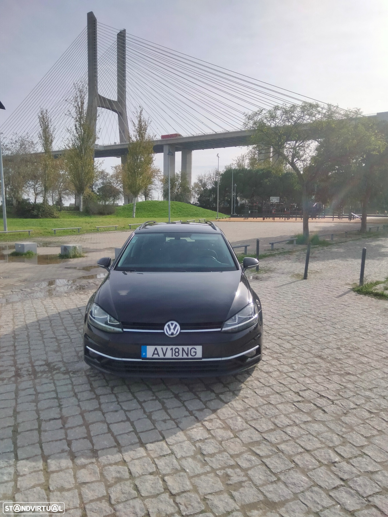 VW Golf Variant 1.6 TDi Confortline - 4