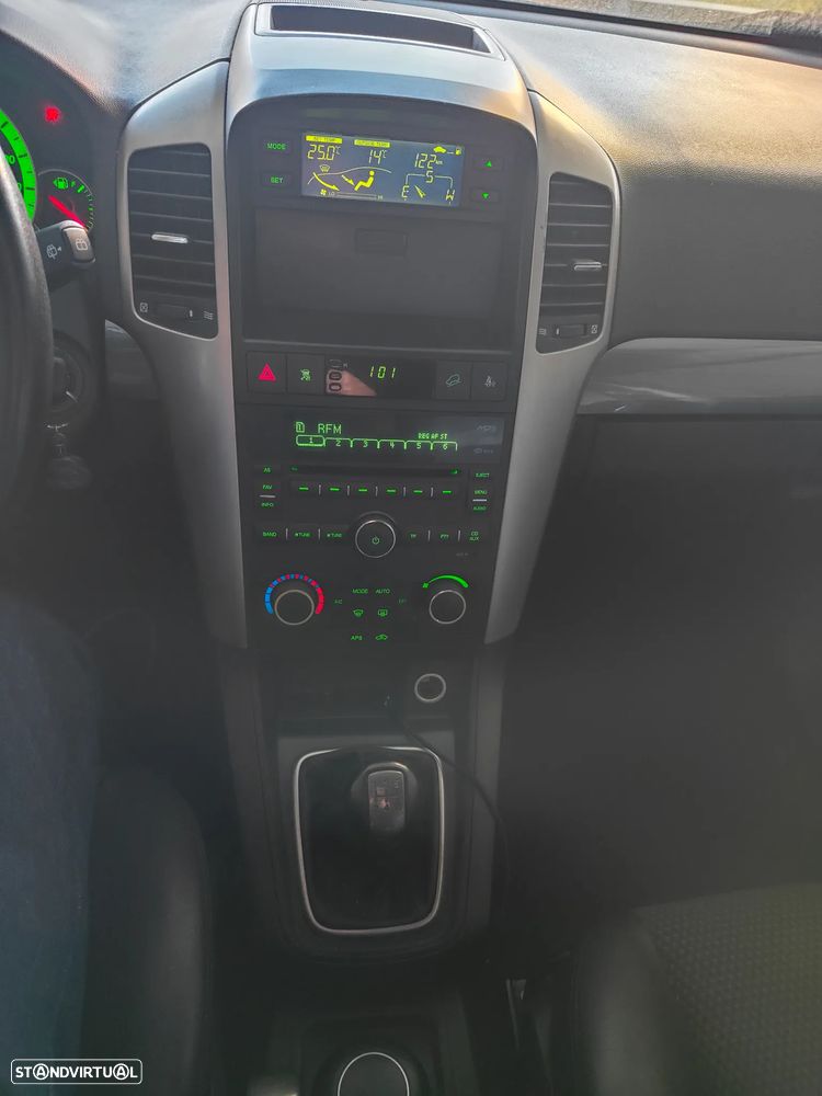 Chevrolet Captiva 2.0 VCDi Seven 7L - 9