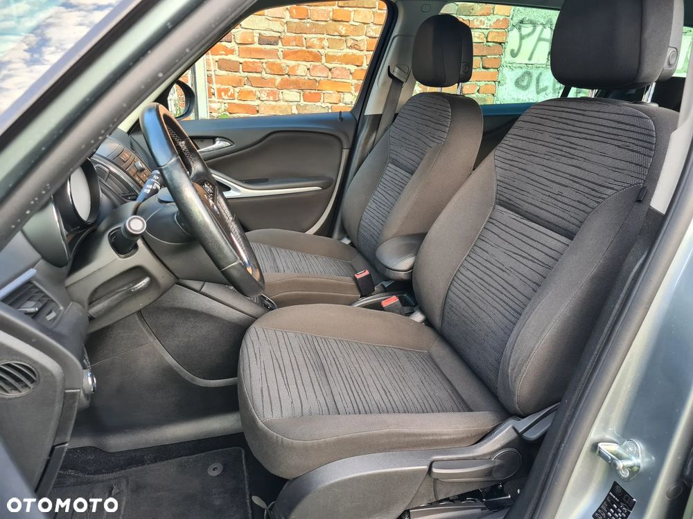 Opel Zafira Tourer 1.8 Style - 18