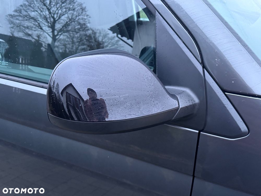 Volkswagen Transporter - 9