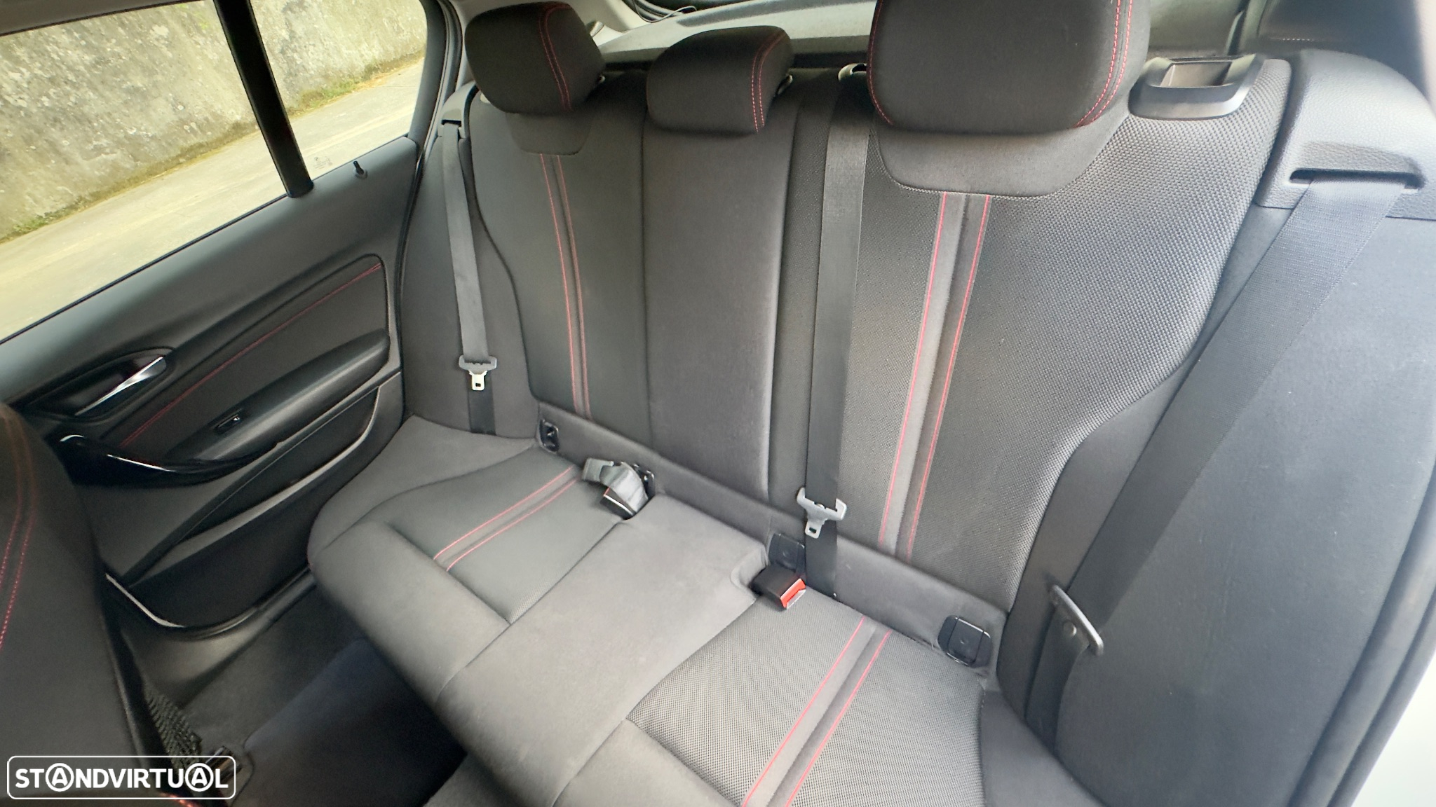 BMW 116 d Line Sport - 16
