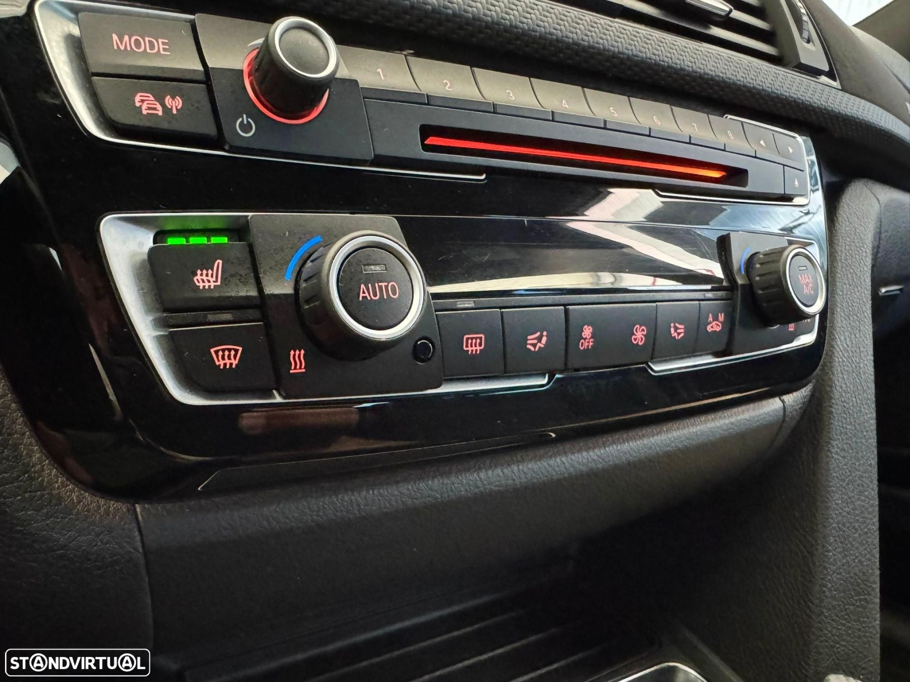 BMW 320 d Pack M - 15